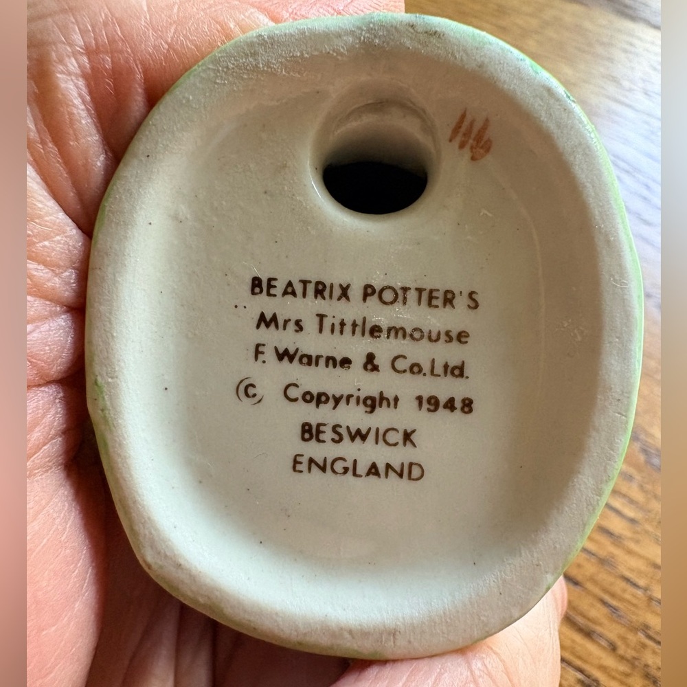 Beswick England old- 1948 Mrs Tittlemouse Beatrix Potter nursery figurine - Picture 11 of 12